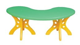 CRESCENT TABLE (Plastic legs)